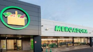 Mercadona lanza 313 ofertas de empleo para trabajar en tiendas, almacenes y oficinas: sueldos de hasta 2.280 euros + plus de nocturnidad