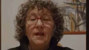 Una mujer denuncia recortes en sus 14 pagas de la pensión tras cotizar 44 años y reclama al Gobierno que actúe ya