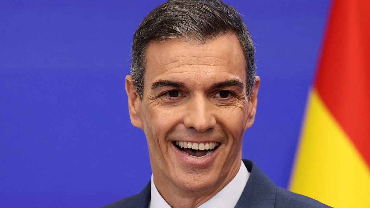 Pedro Sánchez en un acto oficial, relacionado con la propuesta de bonificar el 100% del IRPF por congelar el alquiler.