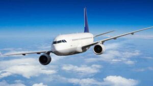 Trucos para encontrar vuelos baratos en 2026: cuándo reservar, cómo buscar y dónde rascar euros