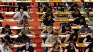 Más de un tercio de las plazas docentes en Madrid quedan desiertas y se abre una oportunidad histórica para futuros funcionarios