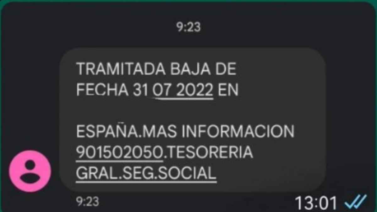 SMS de la Tesorería General de la Seguridad Social notificando la tramitación de una baja