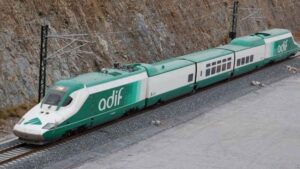 Adif lo confirma: el tren laboratorio Séneca ya está funcionando de nuevo y esto es todo lo que puede llegar a medir en una sola prueba