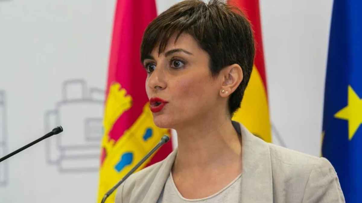 Ministra de Vivienda durante una rueda de prensa sobre el plan del Gobierno para comprar viviendas y destinarlas al alquiler público asequible