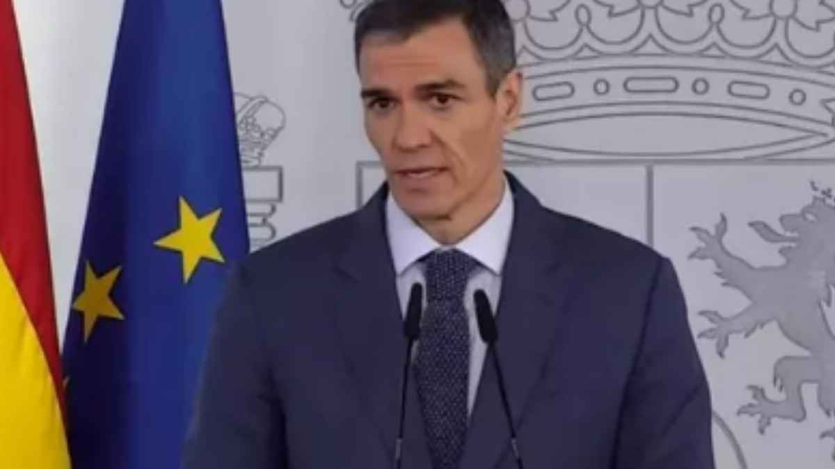 Presidente del Gobierno durante el anuncio de la rebaja fiscal del IVA sobre gasolina, gasóleo, luz y gas