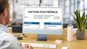 Hacienda reactiva la factura electrónica para pymes y autónomos: ya hay un calendario previsto