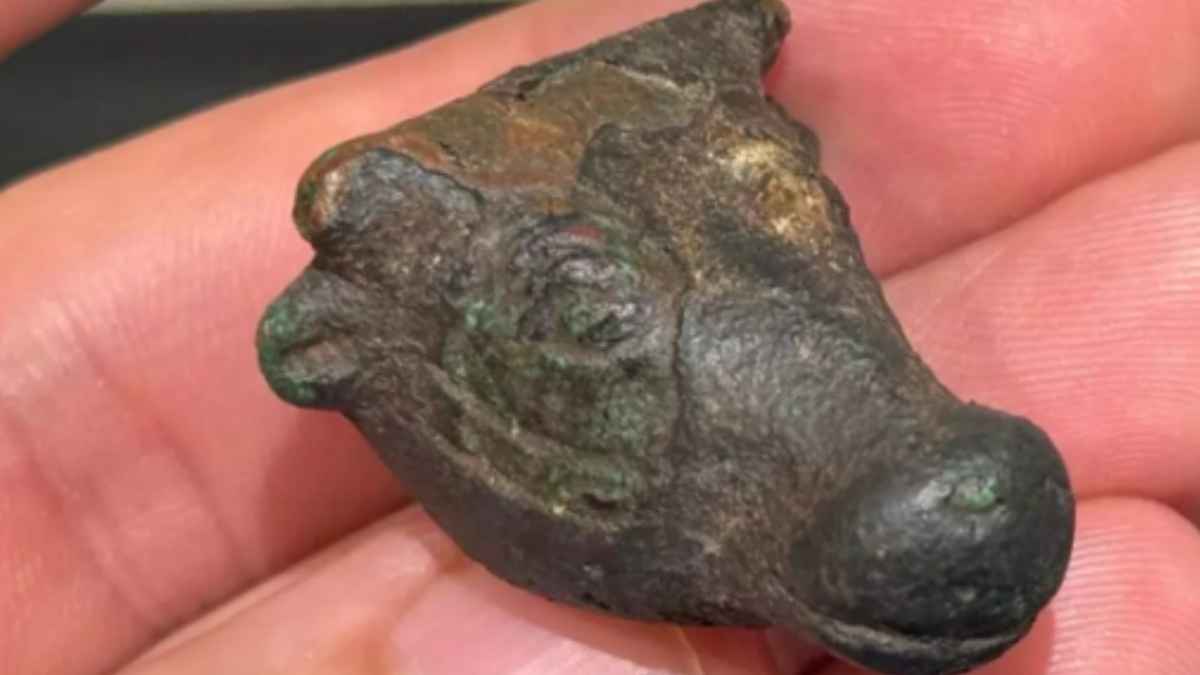 Miniatura de bronce con forma de cabeza de buey hallada en Mallorca