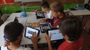 Este ayuntamiento ofrece una ayuda de hasta 150 euros para comprar dispositivos digitales escolares en Primaria y E.S.O.
