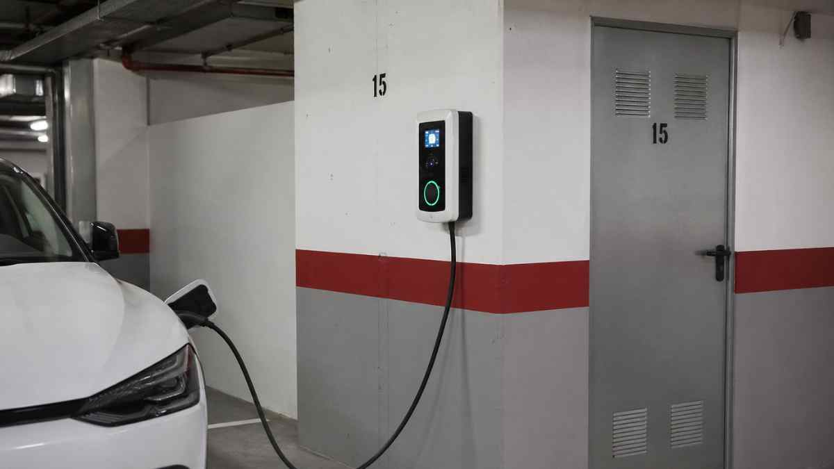 punto de recarga para coche eléctrico instalado en garaje comunitario según sentencia del Supremo