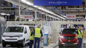 El Tribunal Superior reconoce el complemento de maternidad a un jubilado afectado por un despido colectivo en Stellantis Vigo