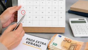 Los funcionarios ya miran a junio para cobrar la paga extra de verano con la subida de 2026