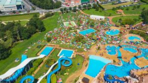 El mayor parque acuático de Galicia reabre en junio: estos serán sus nuevos precios para este verano