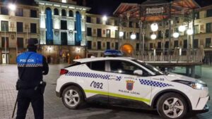 Los policías locales y otros empleados a turnos podrán reclamar a los ayuntamientos pluses no pagados en vacaciones