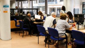 Quién puede jubilarse antes de la edad ordinaria y cobrar la pensión completa en España