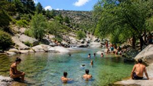 Bañarse en estas zonas naturales de Madrid puede acarrear multas de hasta 3.000 euros durante el verano