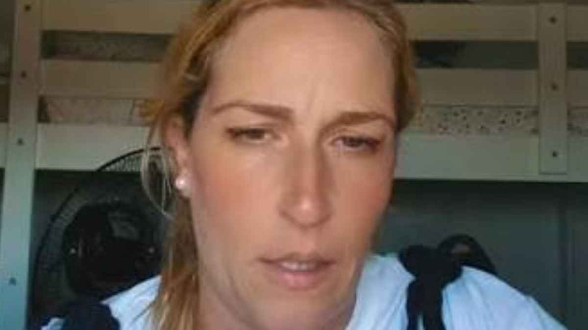 María Adame, auxiliar de ayuda a domicilio, durante un vídeo en el que reivindica el respeto a las cuidadoras