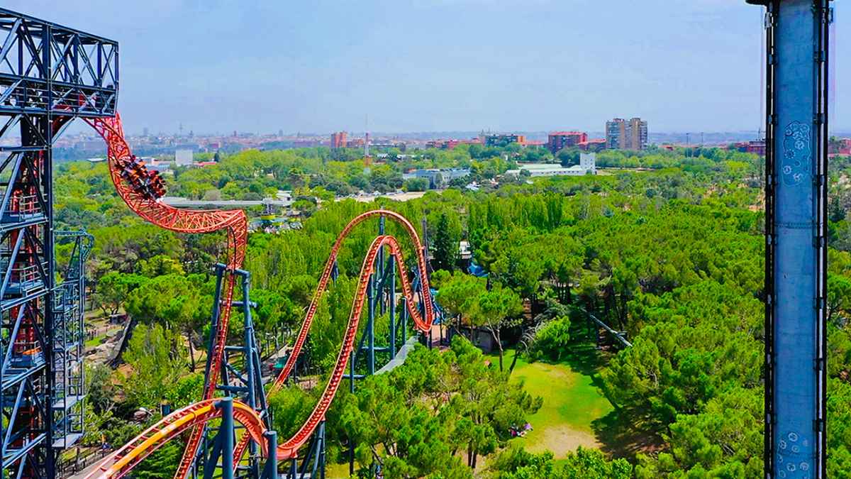 Vista del Parque de Atracciones de Madrid, que afrontará una nueva concesión para modernizar sus instalaciones.