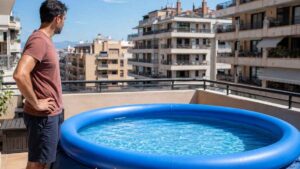 Piscinas hinchables en terrazas y balcones: lo que permite la ley y lo que conviene evitar