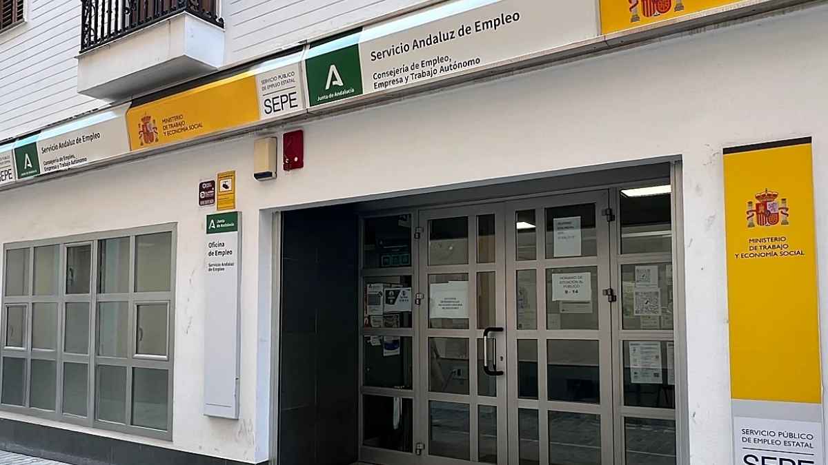 Oficina del SEPE donde los desempleados pueden solicitar el subsidio tras agotar el paro