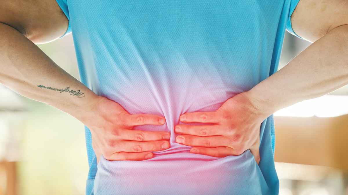 Persona con dolor lumbar asociado a fibromialgia y posible incapacidad permanente