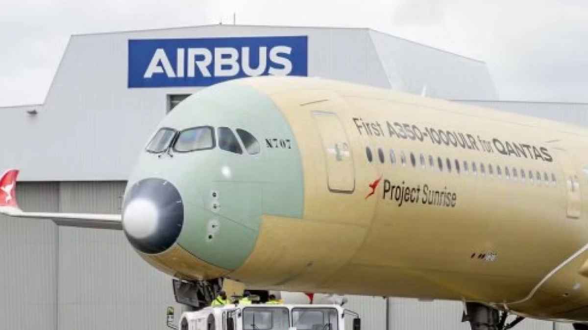 Primer Airbus A350-1000ULR de Qantas durante las pruebas del Project Sunrise para realizar vuelos comerciales de ultra larga distancia sin escalas.
