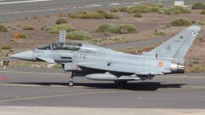 El Eurofighter incorporará nuevas tecnologías para seguir siendo el principal caza europeo y combatir junto a drones y cazas hasta 2060
