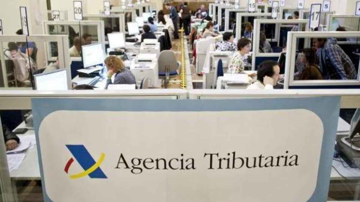 Oficina de la Agencia Tributaria donde Hacienda gestiona las devoluciones del IRPF a los antiguos mutualistas.