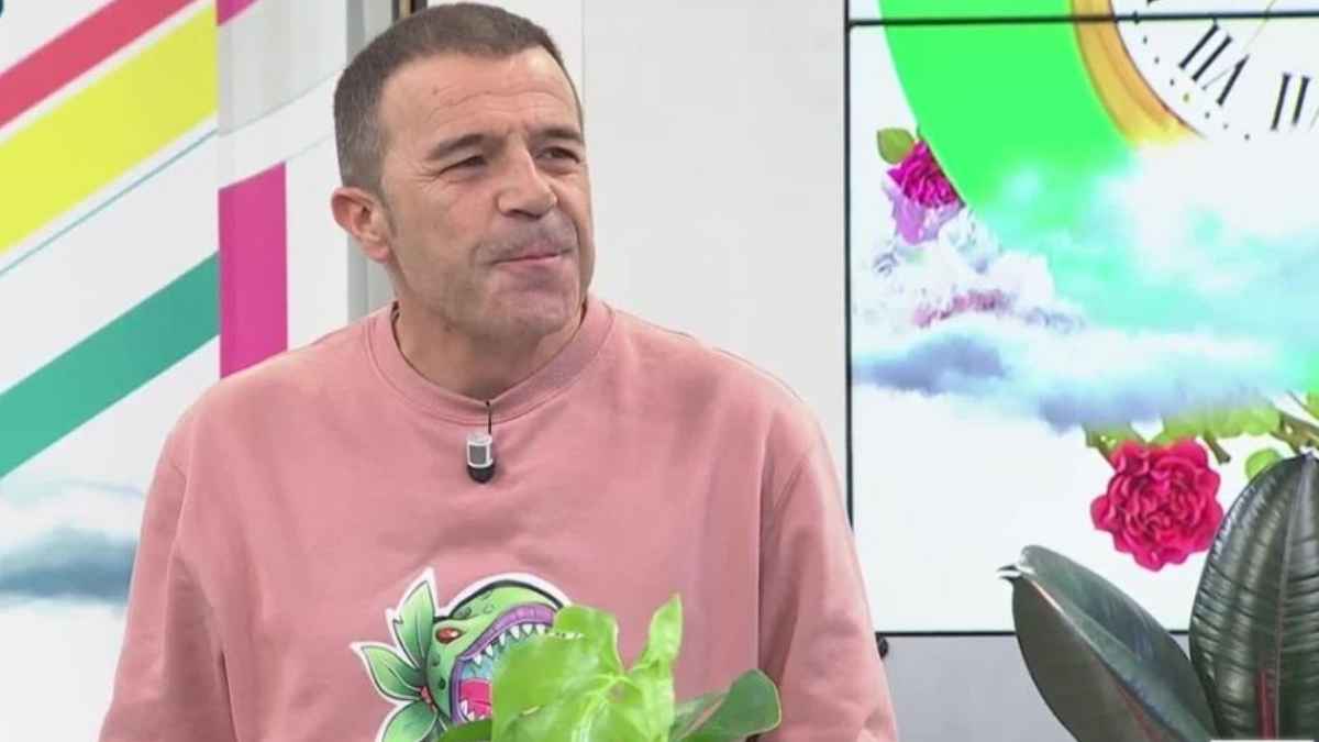 Ángel Agudo explica los errores más frecuentes al cuidar las plantas en verano y por qué no hay que bajar las persianas al irse de vacaciones.