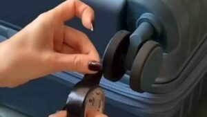 El truco para que las ruedas de la maleta acumulen menos suciedad durante tus vacaciones