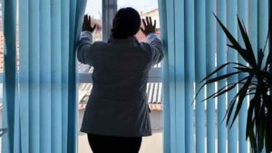 Una empleada de hogar pasa de 180 a 480 días de paro tras una sentencia del TSJ
