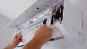 LG y Daikin aconsejan hacer esto cada dos semanas para que el aire acondicionado no pierda rendimiento