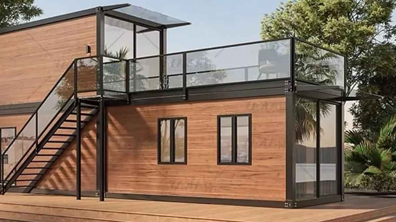 Casa prefabricada de dos plantas con terraza y estructura de acero