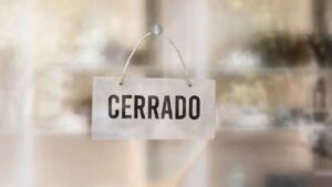 El Estatuto reconoce un mes de salario si el empresario se jubila y cierra el negocio