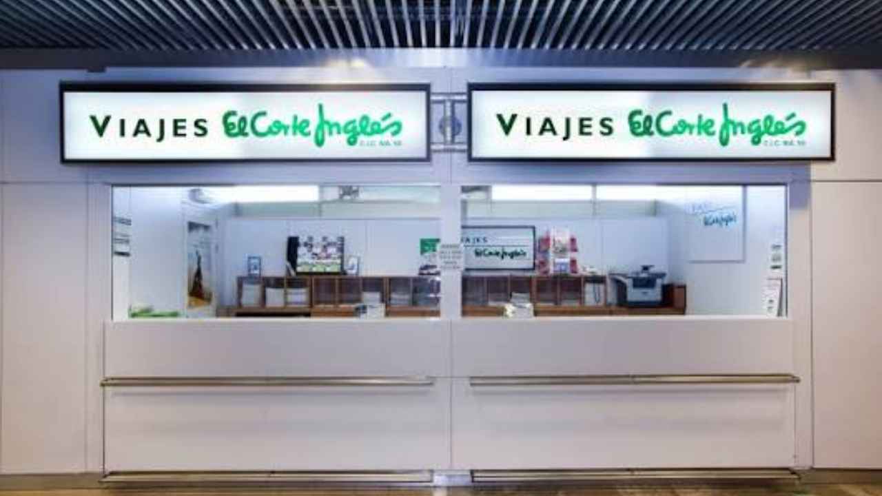 Oficina de Viajes El Corte Inglés utilizada para reservar hoteles y viajes