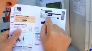 OCU calcula una factura PVPC de 79,75 euros en agosto tras subir un 2,5%