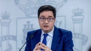 El Gobierno enfría el máster obligatorio para opositores A1 y A2 un año después de anunciarlo