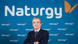 Naturgy pagará más de 9.300 euros al año a trabajadores que cumplan este horario