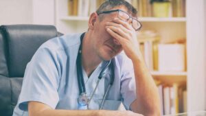 92.480 trabajadores españoles muestran hasta dónde puede llegar el riesgo de diabetes cuando aparece el burnout