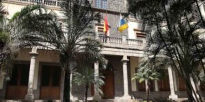 Llamó «chihuahua» a una compañera de trabajo, terminó despedido y la Justicia confirma que debe cobrar 833,44 euros