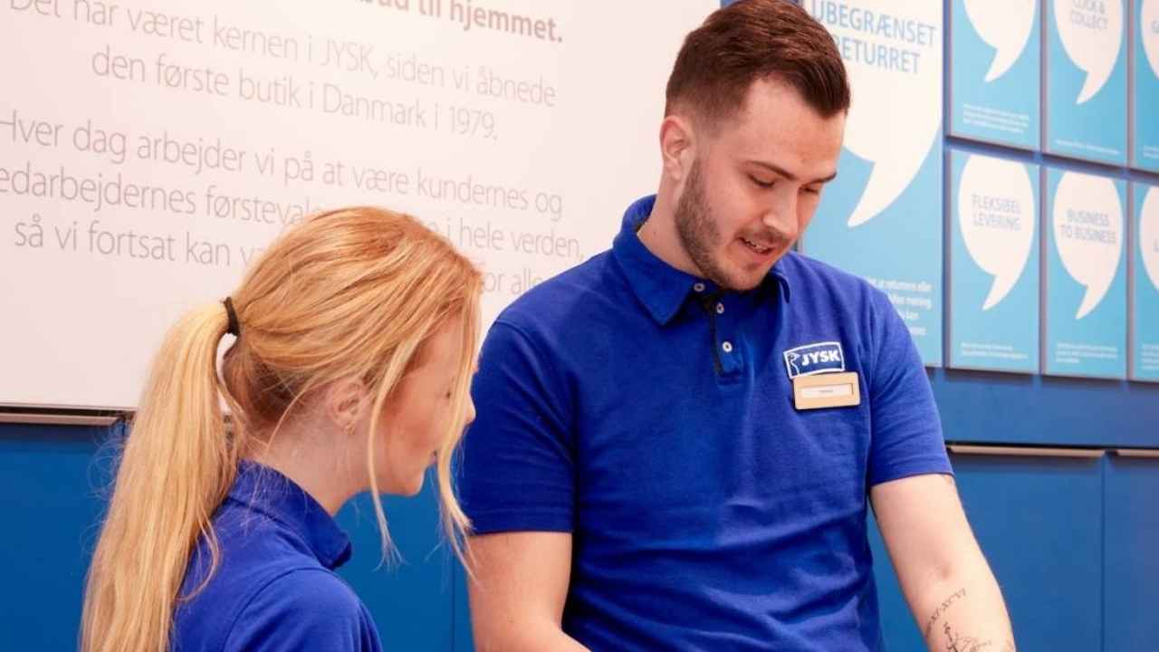 JYSK reúne 130 ofertas de empleo para vendedores, responsables de tienda y personal de logística en España.
