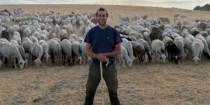 Francisco, ganadero en Ceuta: «No puedes sacar el ganado por miedo y no tengo cómo comprar la comida»
