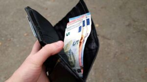 Una subida salarial del 3% deja un desfase de 28,50 euros en un sueldo de 1.500 frente al IPC de septiembre