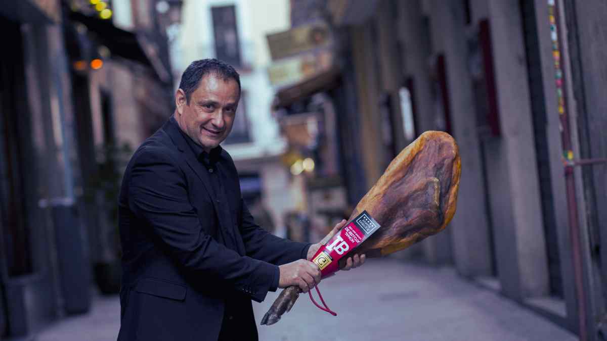 Un supermercado sorprende con Jamón Enrique Tomás por menos de 3 euros: ni Mercadona ni Carrefour igualan la oferta.